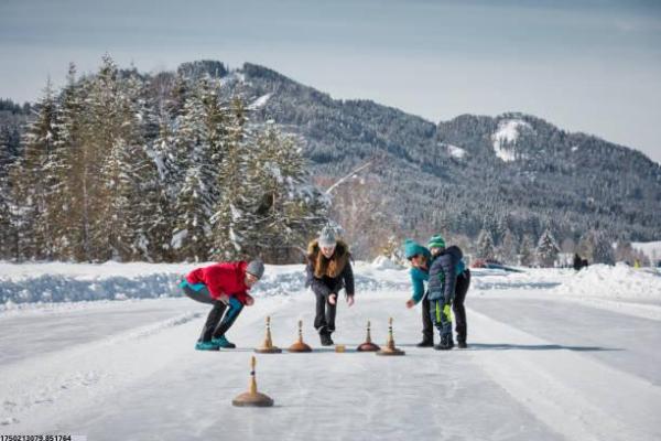廊坊体育馆羽毛球培训班课程安排